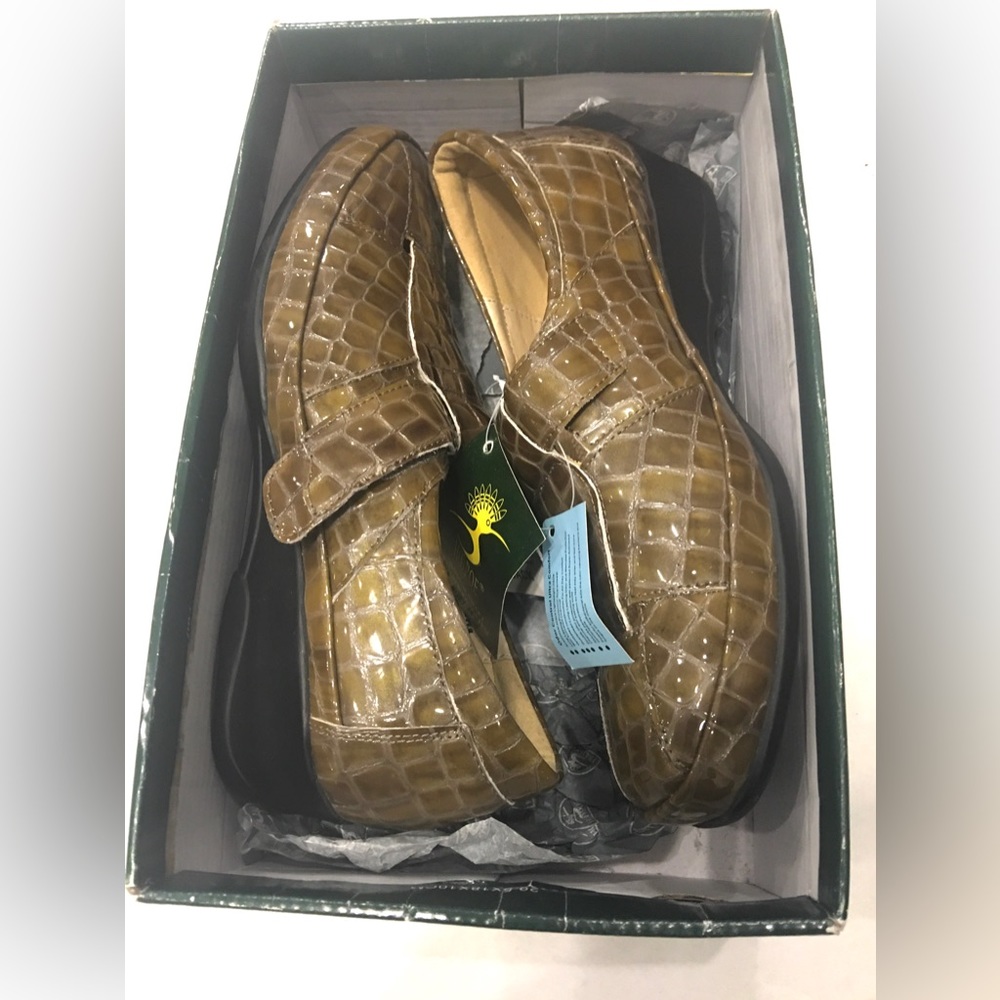 Ortho-line by Hoopoe women comfortable shoe Size 10.5